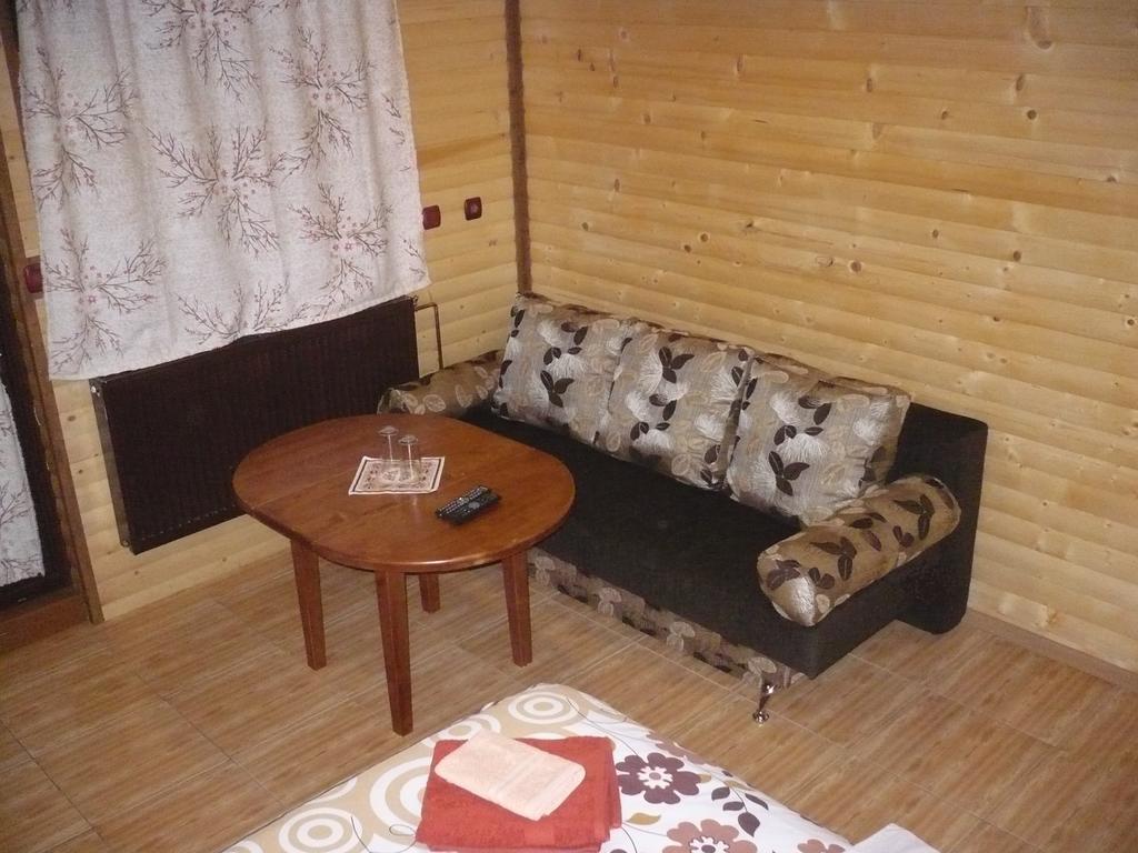 Guest House Chobaka Trigrad Rum bild