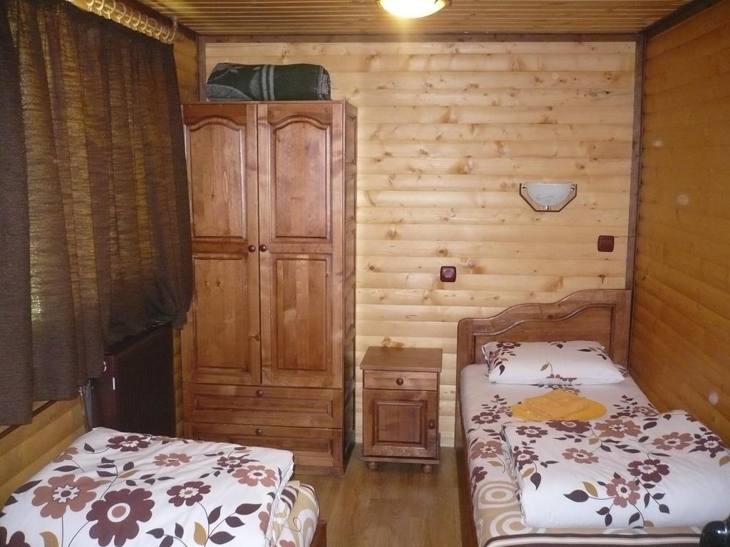 Guest House Chobaka Trigrad Rum bild